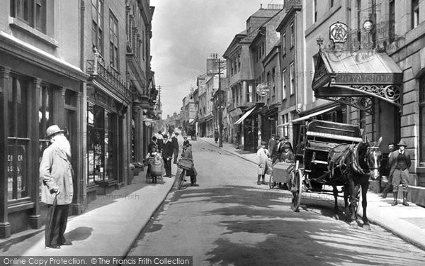 Photo of Bodmin, Old Man In Fore Street 1920