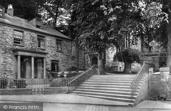 The Church Steps 1920, Bodmin