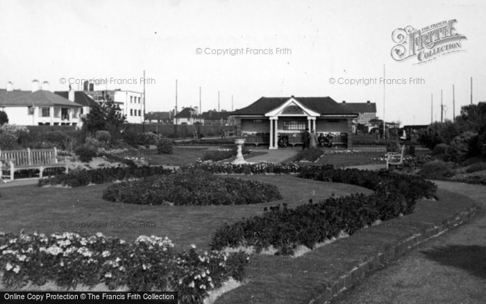 Photo of Bognor Regis, Flower Beds, Marine Gardens c.1950