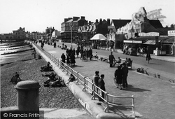 Promenade From East c.1950, Bognor Regis