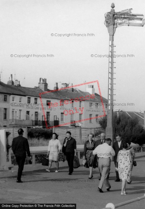 Photo of Bognor Regis, Promenading c.1960