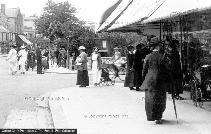 Photo of Bognor Regis, Shopping On High Street 1914
