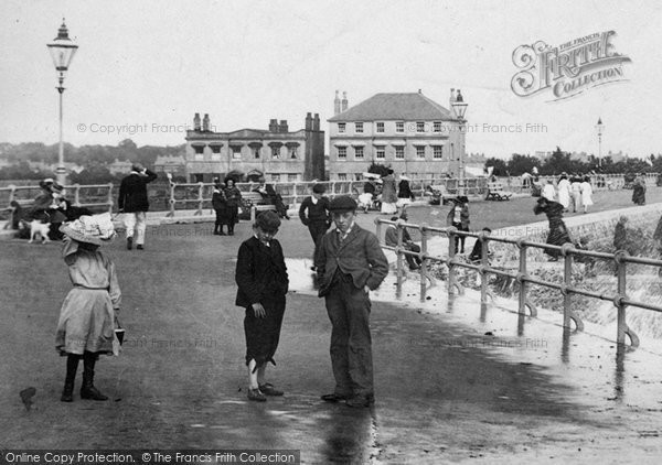 Photo of Bognor Regis, Summer Fun, East Parade 1903