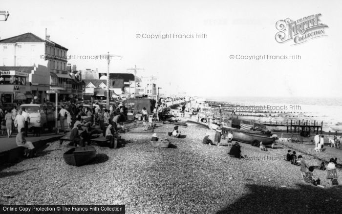 Photo of Bognor Regis, The Beach c.1960