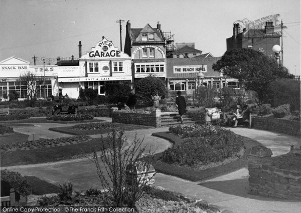 Photo of Bognor Regis, Waterloo Square c.1950