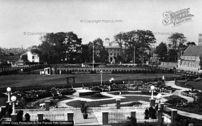 Photo of Bognor Regis, Waterloo Square From The Pier c.1930