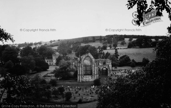Photo of Bolton Abbey, c.1960