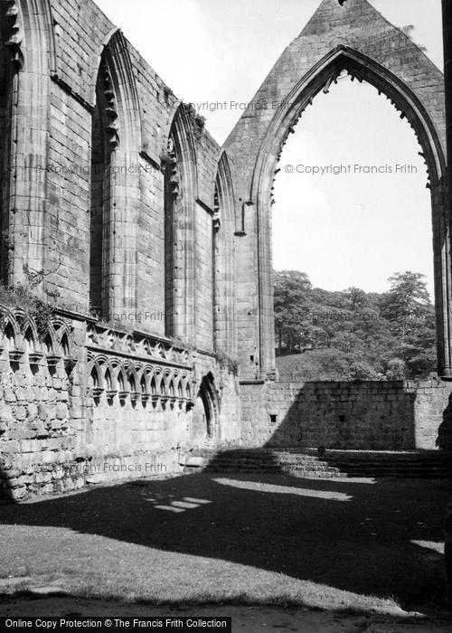 Photo of Bolton Abbey, The Nave 1960