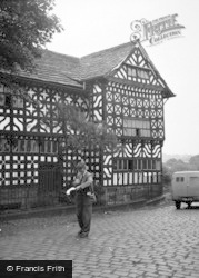 Hall I'th'wood 1953, Bolton
