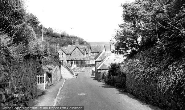 Photo of Bonchurch, The Road To The Beach c.1960