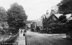 The Village 1890, Bonchurch