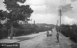 Main Road 1919, Bordon