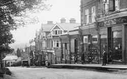 Village Street 1919, Bordon