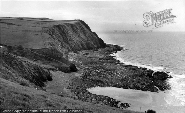 Photo of Borth, Abernenol Bay c.1960