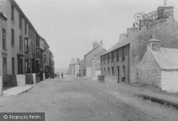 Street 1895, Borth