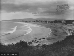 The Beach 1933, Borth