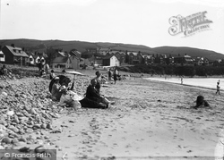 The Beach c.1933, Borth