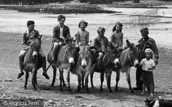 The Donkeys 1952, Borth