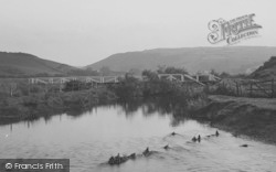 The River c.1936, Borth