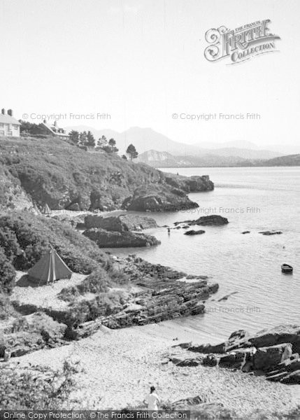 Photo of Borth Y Gest, The Shore c.1960