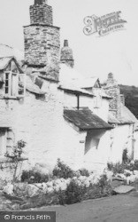 14th Century Cottages  c.1960, Boscastle