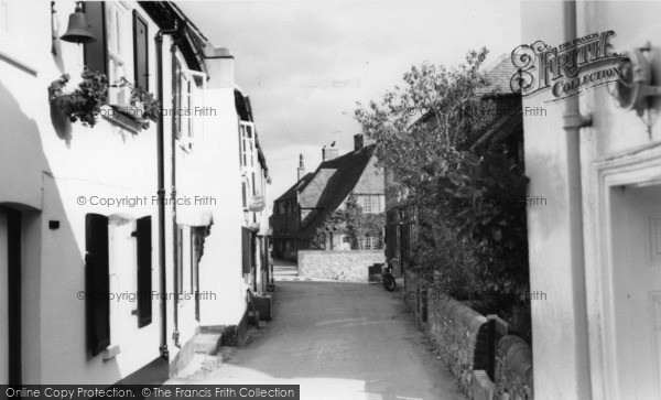 Photo of Bosham, High Street c.1960