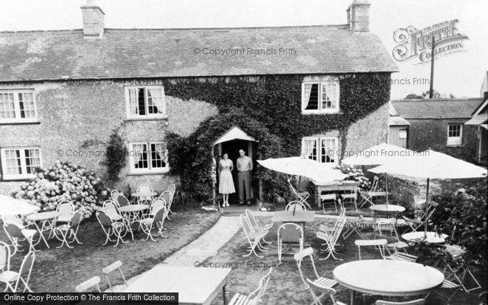 Photo of Bosherston, Ye Olde World Cottage c.1955