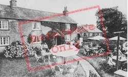 Ye Olde Worlde Cottage c.1955, Bosherston