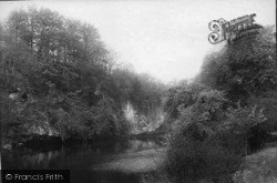 Jackdaw Crag Across River 1895, Boston Spa