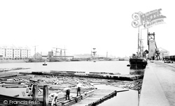 The Docks 1890, Boston