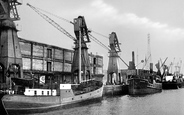 The Docks c.1955, Boston