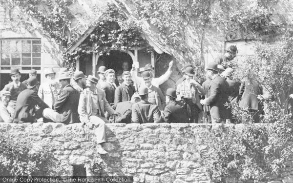 Photo of Botley, Beaters For Oxford's Hounds, The George Inn 1892