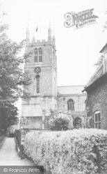 Abbey Church c.1955, Bourne