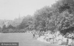 On The Bourne 1903, Bournemouth