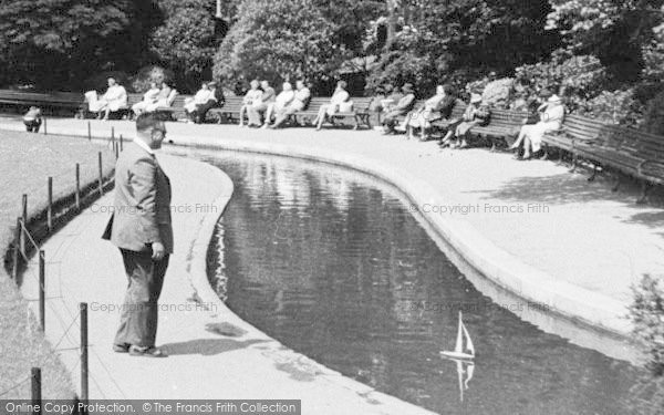 Photo of Bournemouth, Relaxing In The Central Gardens c.1960
