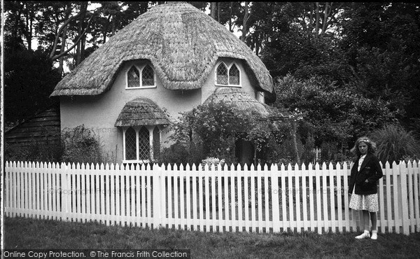 Photo of Bournemouth, Thatched Cottage 1937