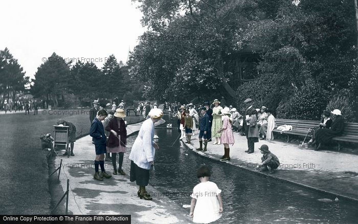 Photo of Bournemouth, The Gardens 1922