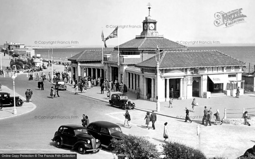 Bournemouth, the Pier Approach c1948