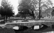 Bourton-on-the-Water, the Bridges c1950