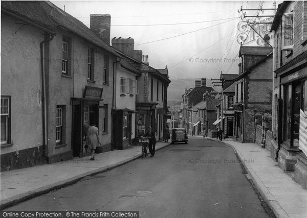 Photo of Bovey Tracey, Fore Street c.1950