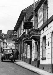 Fore Street, The Heavitree Arms c.1955, Bovey Tracey