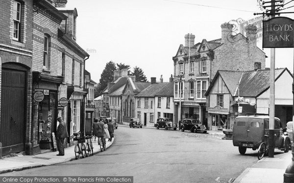 Photo of Bovey Tracey, The Square c.1955