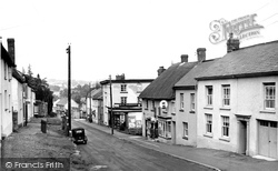 Main Road c.1955, Bow