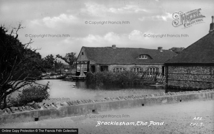 Photo of Bracklesham, The Pond c.1950