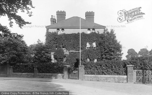 Photo of Bracknell, College 1901