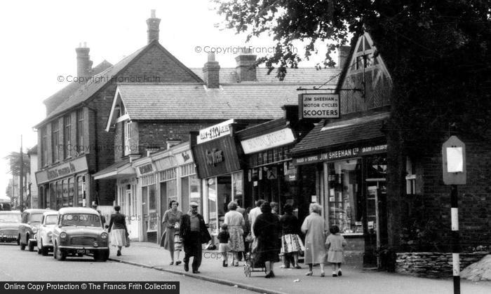 Photo of Bracknell, High Street c.1960