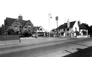 Bracknell, Old Manor Hotel c1955