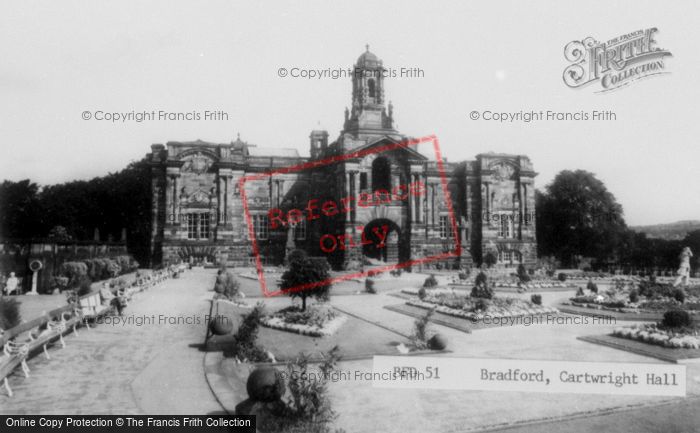 Photo of Bradford, Cartwright Hall c.1965
