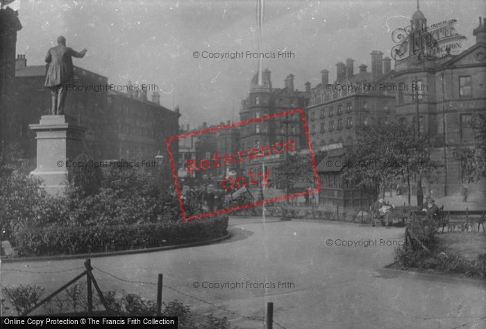Photo of Bradford, Forster Square 1921