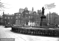 Forster Square c.1950, Bradford
